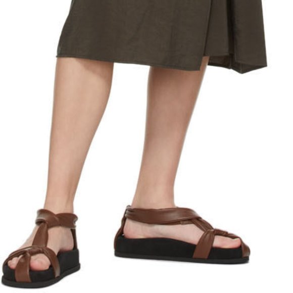 Neous Lambskin Minimalist Footbed Sandals NIB Sleeper PRICE DROP FIRM - Picture 1 of 7